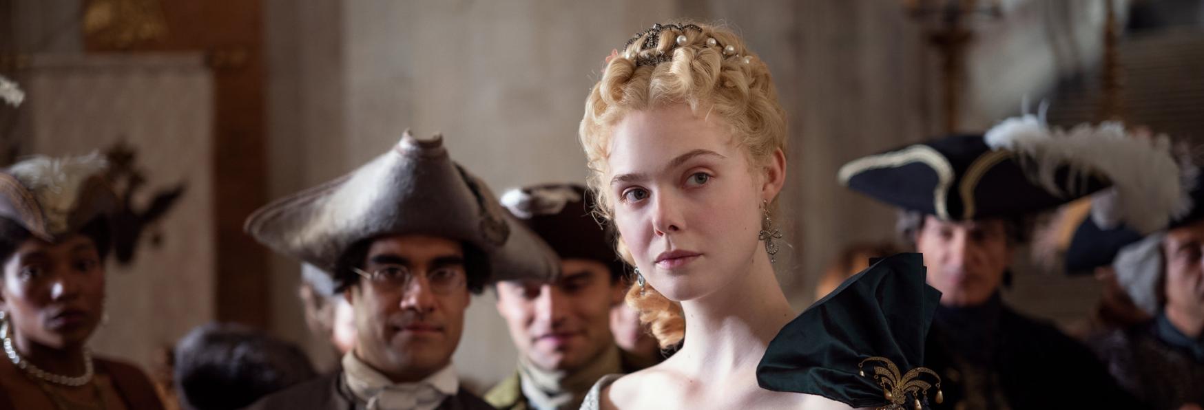 Foto di Elle Fanning come Caterina II in The Great